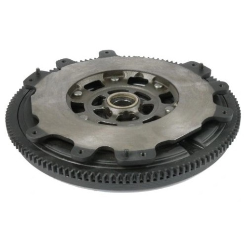 Маховик 415 0153 10 Nissan Primera X-Trail