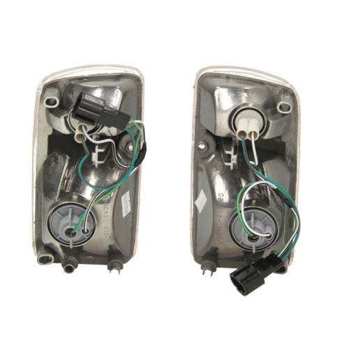 Мигачи комплект 215-1543PXA-VC Nissan Patrol Y60