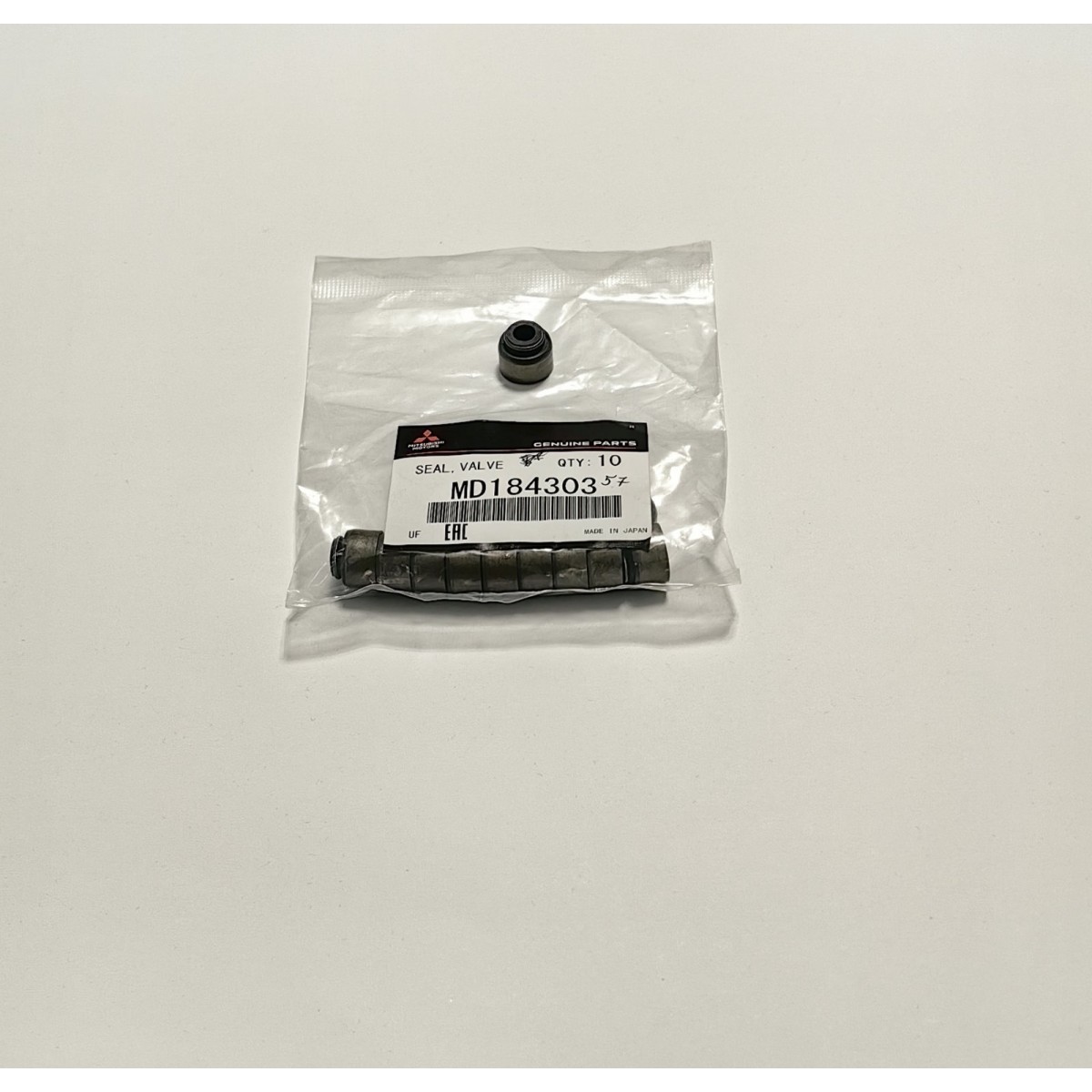 Гумичка MD184303 клапан Mitsubishi
