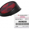 Заден ляв рефлектор MR296243 Mitsubishi L200