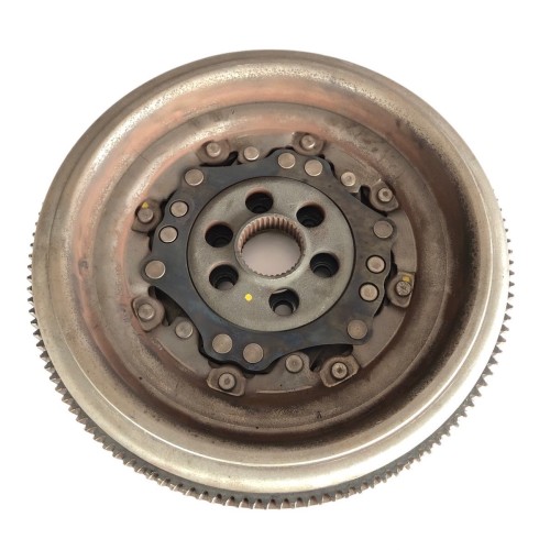 Употребяван оригинален маховик ZSB03L105266AK Vw Seat Skoda Audi